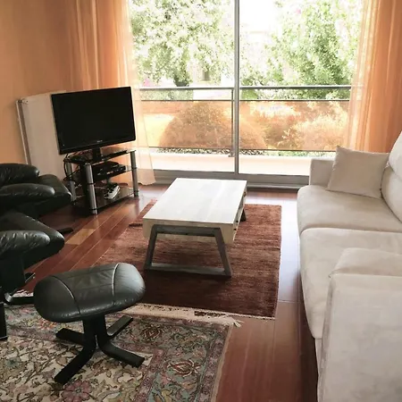 Cosy Cocoon With Terrace Near The Sea アルカション